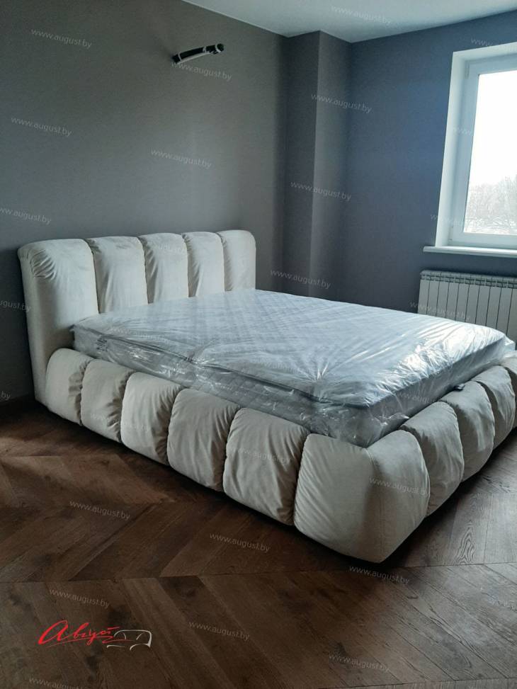 Кровать с мягким изголовьем AL-0004 August Paffutto